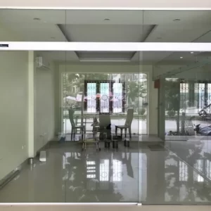 Thi công cửa kính cánh lùa tại Bắc Ninh lh 0964767983