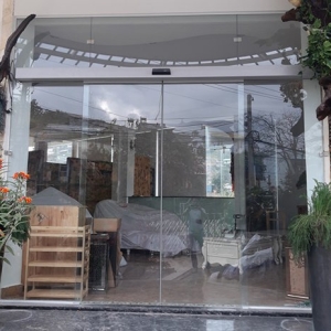 Lắp đặt cửa kính tự động tại Bắc Ninh, Bắc Giang Phú thọ lh 0964767983