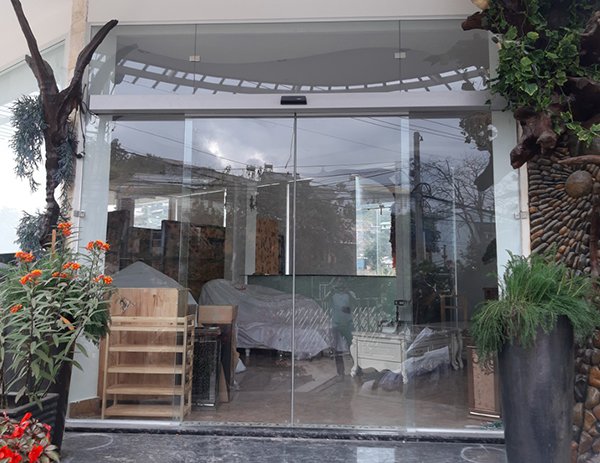 Lắp đặt cửa kính tự động tại Bắc Ninh, Bắc Giang Phú thọ lh 0964767983