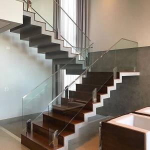 Thi công cầu thang kính tại Bắc Ninh lh 0964767983